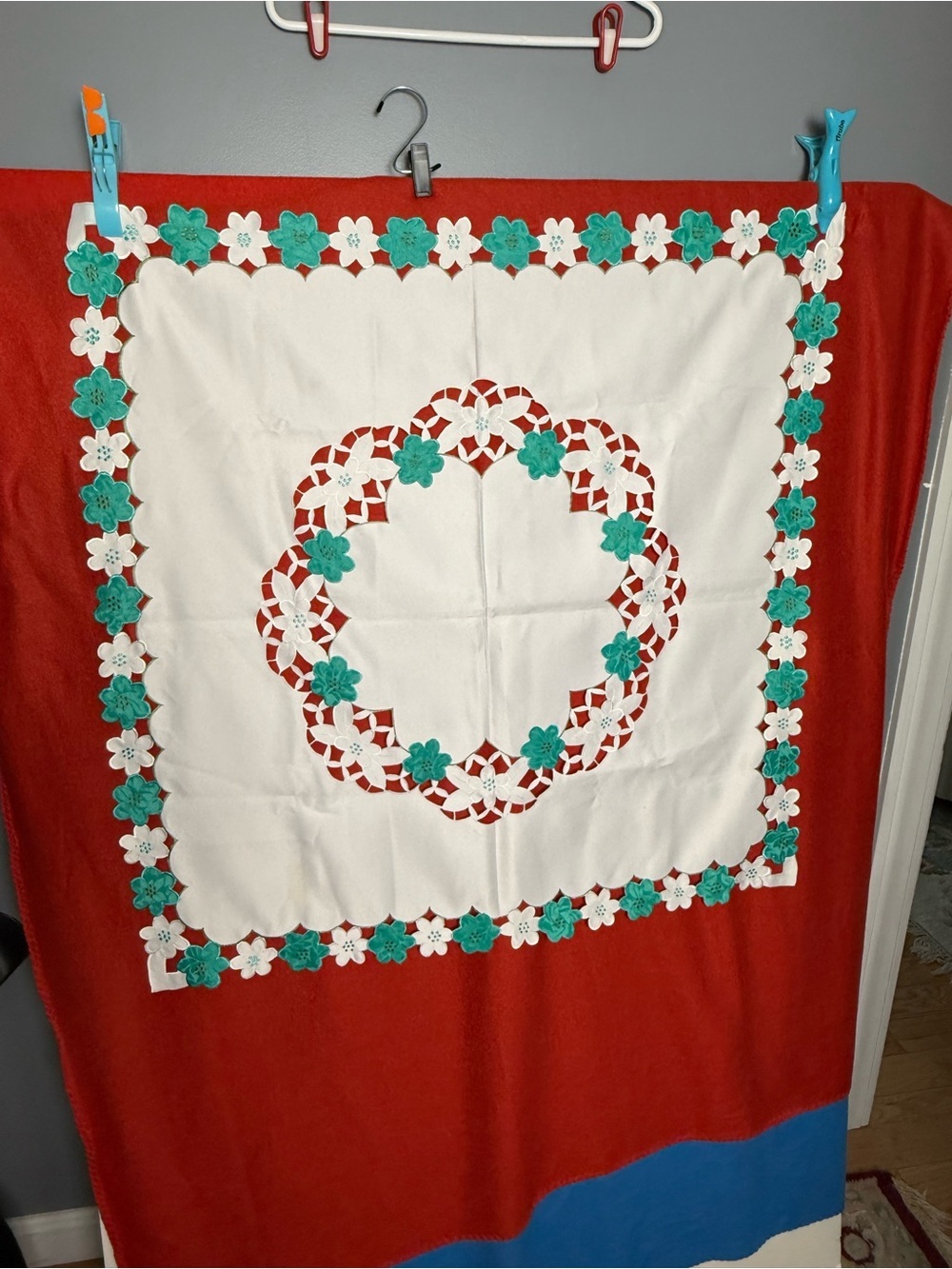 Vtg -Style Table Topper Embroidered Wreath Crochet Teal Satin Ribbon Appliqué